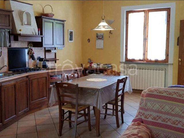 Appartamento in in affitto da privato a Fossombrone via Zacchi, 1, arredato, giardino, da privato TrovaCasa