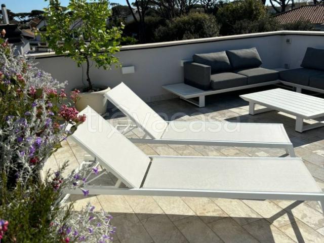 Appartamento in in affitto da privato a Fiumicino via Focette, 5, giardino, da privato, turistica TrovaCasa