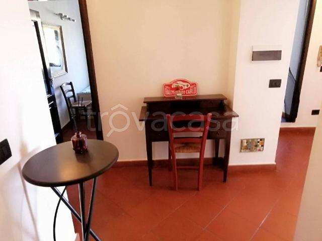 Appartamento in in affitto da privato a Imperia via Molino Sottano, 21, terrazzo, da privato TrovaCasa