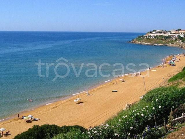 Appartamento in in affitto da privato a Isola di Capo Rizzuto piazza Cannone, 5, giardino, da privato, fronte mare TrovaCasa