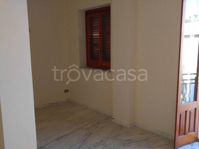 Appartamento in in affitto da privato a Ispica via San Biagio, 9, da privato, ultimo piano, ristrutturato TrovaCasa