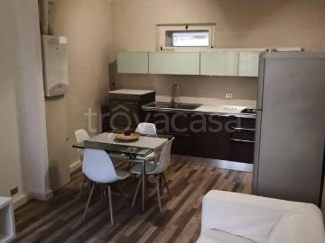 Appartamento in in affitto da privato a Ivrea via Quattro Martiri, 10, arredato, posto auto, da privato TrovaCasa