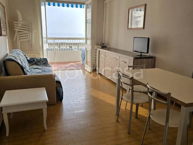 Appartamento in in affitto da privato a Jesolo piazza Milano, 39, terrazzo, da privato, vista mare TrovaCasa