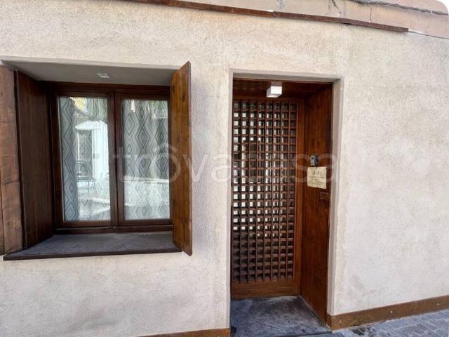 Appartamento in in affitto da privato a Ono San Pietro piazza Roma, 12, arredato, da privato, ristrutturato TrovaCasa