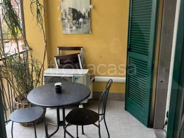Appartamento in in affitto da privato a Oltre il Colle via Falgherino, 209, arredato, box, da privato TrovaCasa