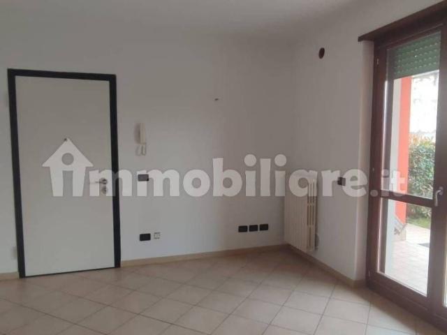 Appartamento in in affitto da privato a Oppeano via dell'Osteria, 12, non arredato/vuoto, giardino privato, box TrovaCasa