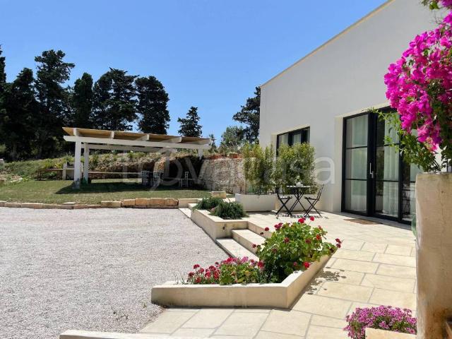 Appartamento in in affitto da privato a Otranto via Vicinale Sant'Emiliano, 17, da privato, nuova costruzione, caminetto TrovaCasa