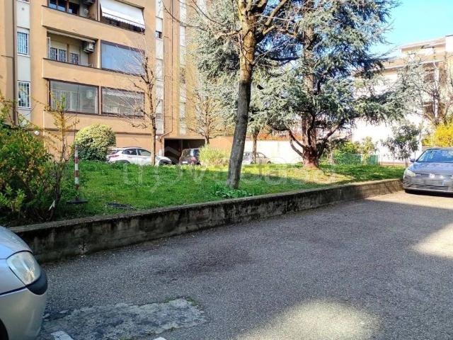 Appartamento in in affitto da privato a Ozzano dell'Emilia viale 2 Giugno, 1, posto auto, da privato, ascensore TrovaCasa