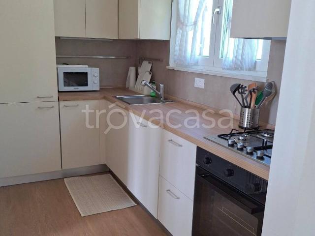 Appartamento in in affitto da privato a Lavarone via Reutele, 1, box, da privato, lavatrice TrovaCasa