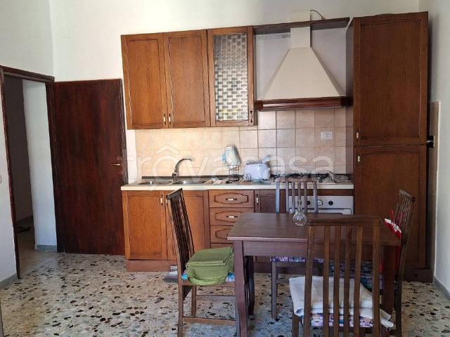 Appartamento in in affitto da privato a Ladispoli via Napoli, 53, da privato, balcone TrovaCasa