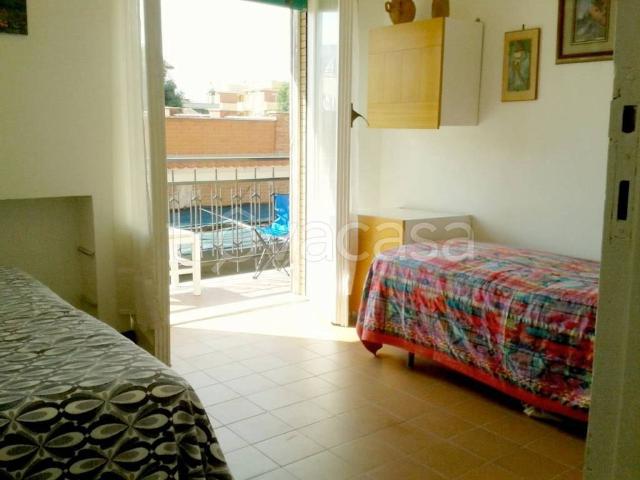 Appartamento in in affitto da privato a Ladispoli via Santa Severa, 16, da privato, giardino condominiale, posto auto coperto TrovaCasa