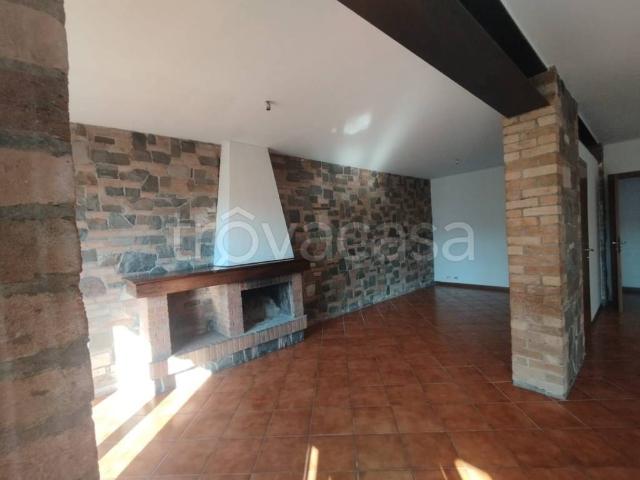 Appartamento in in affitto da privato a Langhirano strada Riano, 2F, giardino, da privato, caminetto TrovaCasa