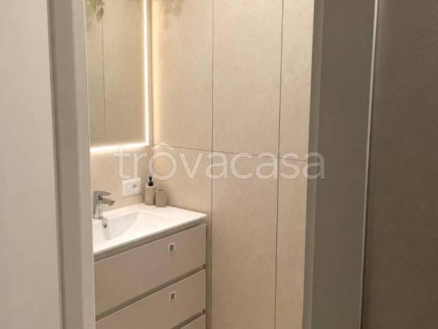 Appartamento in in affitto da privato a Lanzo Torinese via San Giovanni Bosco, 27, arredato, terrazzo, da privato TrovaCasa