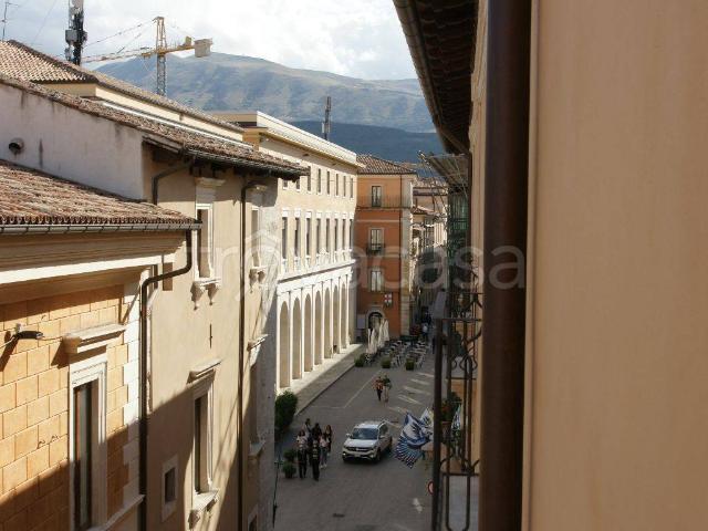 Appartamento in in affitto da privato a L'Aquila corso Vittorio Emanuele, 102, posto auto, box, da privato TrovaCasa