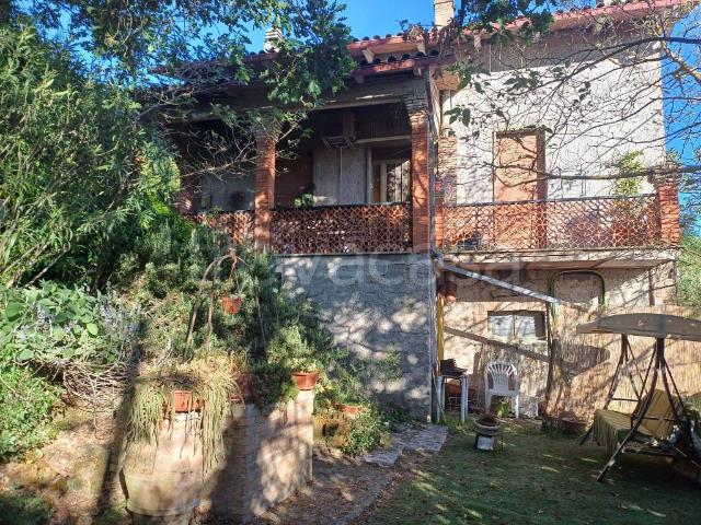 Appartamento in in affitto da privato a Lugnano in Teverina strada della Ripa, 46/a, arredato, giardino, posto auto TrovaCasa