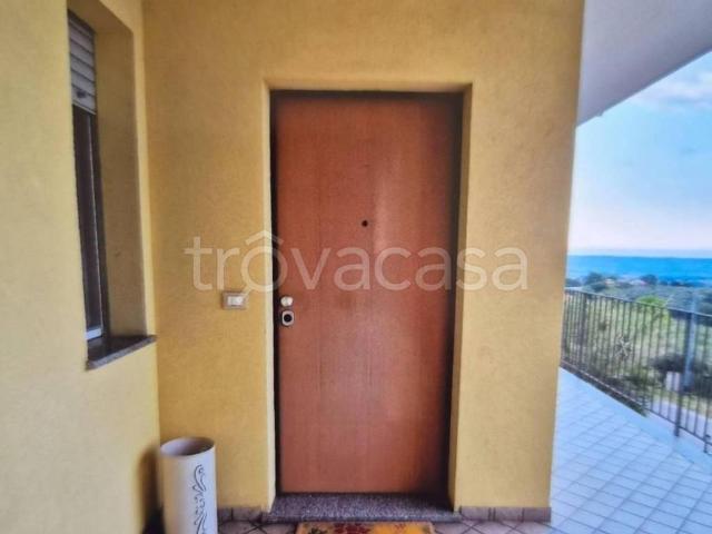 Appartamento in in affitto da privato a Mozzagrogna via Battaglia del Sangro, posto auto, terrazzo, da privato TrovaCasa