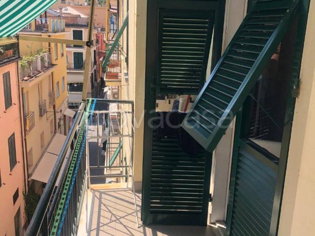 Appartamento in in affitto da privato a Moneglia via Vittorio Emanuele, 80, da privato, vista sulla città, lavatrice TrovaCasa
