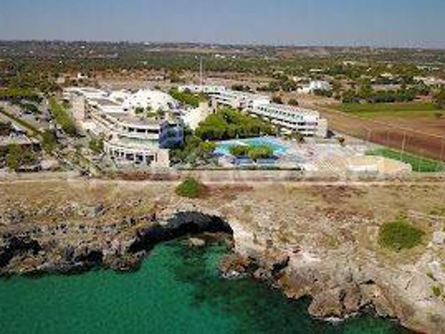 Appartamento in in affitto da privato a Monopoli viale Aldo Moro, 6, da privato, ascensore, piscina TrovaCasa