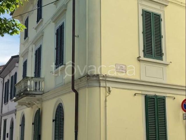 Appartamento in in affitto da privato a Montecatini Terme via Montebello, 34, da privato, centrale, zona residenziale TrovaCasa
