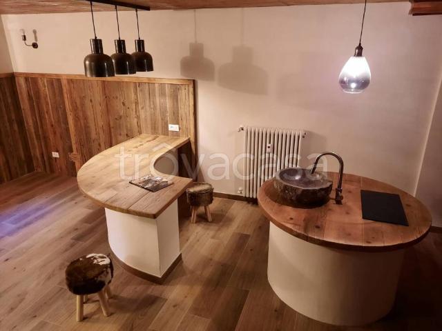 Appartamento in in affitto da privato a Morgex via Les Vergers, 3, giardino, da privato, lavatrice TrovaCasa