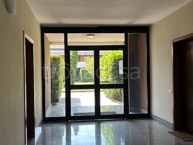 Appartamento in in affitto da privato a Magenta, giardino, da privato, ascensore TrovaCasa
