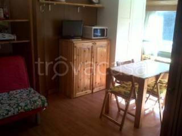 Appartamento in in affitto da privato a Mezzana frazione Marilleva 1400, da privato, ascensore, balcone TrovaCasa