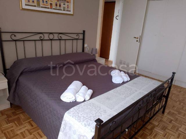 Appartamento in in affitto da privato a Menconico via Menconico, 13, da privato, luminoso TrovaCasa