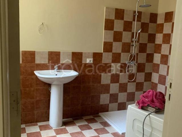 Appartamento in in affitto da privato a Messina via dei Verdi, 58, da privato, ristrutturato, studio TrovaCasa