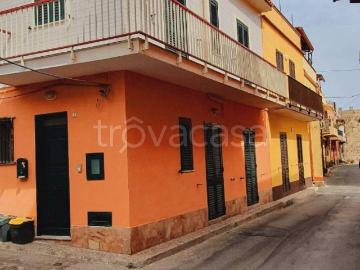 Appartamento in in affitto da privato a Messina via Marina Ganzirri, 135, giardino, da privato, vista mare TrovaCasa