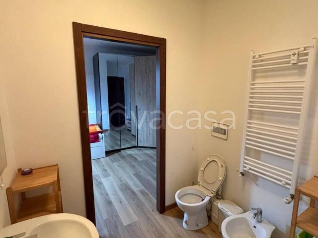 Appartamento in in affitto da privato a Milano via Vittorio Barzoni, 6, giardino, da privato, ristrutturato TrovaCasa