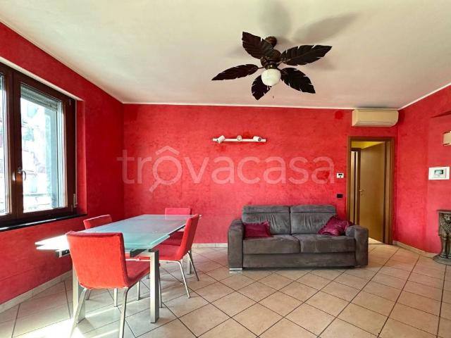 Appartamento in in affitto da privato a Milano via Bruno Cassinari, box, terrazzo, da privato TrovaCasa