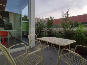 Appartamento in in affitto da privato a Milano via Curio Dentato, arredato, terrazzo, da privato TrovaCasa