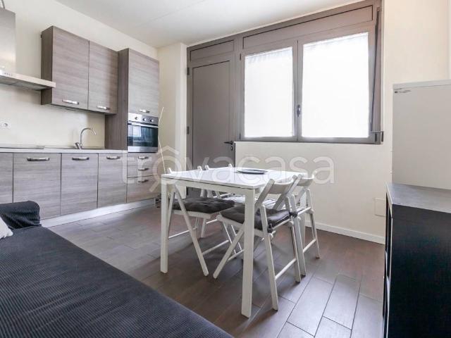 Appartamento in in affitto da privato a Milano via Don Giovanni Minzoni, 27, terrazzo, da privato, ascensore TrovaCasa