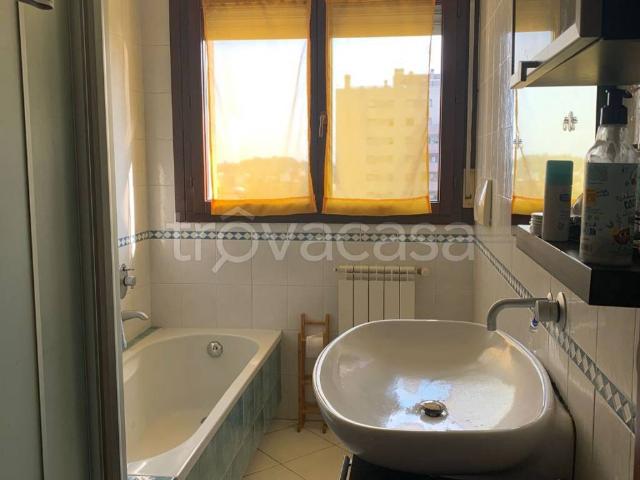 Appartamento in in affitto da privato a Milano via Don Francesco Beniamino della Torre, 6, terrazzo, da privato, servizio di portineria TrovaCasa