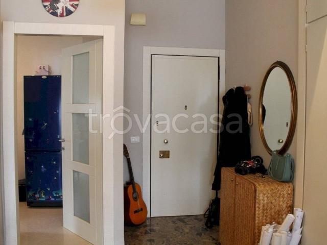 Appartamento in in affitto da privato a Milano via Fratelli Bressan, 8, da privato, ascensore, balcone TrovaCasa