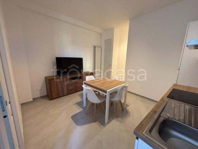 Appartamento in in affitto da privato a Milano via Francesco Paolo Michetti, 16, da privato, ascensore, ristrutturato TrovaCasa