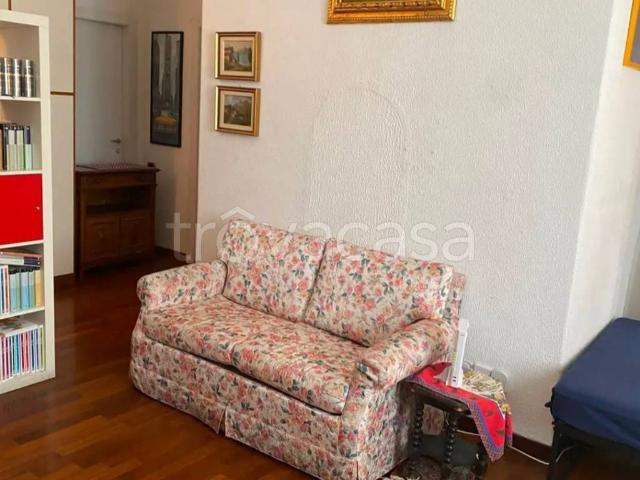 Appartamento in in affitto da privato a Milano via Gaetano Braga, 6, arredato, da privato, doppia esposizione TrovaCasa