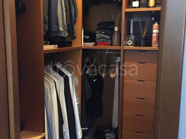 Appartamento in in affitto da privato a Milano via Lazzaro Papi, 6, da privato, doppia esposizione, vicinanze negozi TrovaCasa