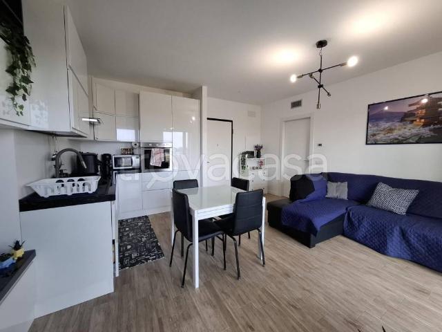 Appartamento in in affitto da privato a Milano via Pier Paolo Pasolini, 4, giardino, box, terrazzo TrovaCasa