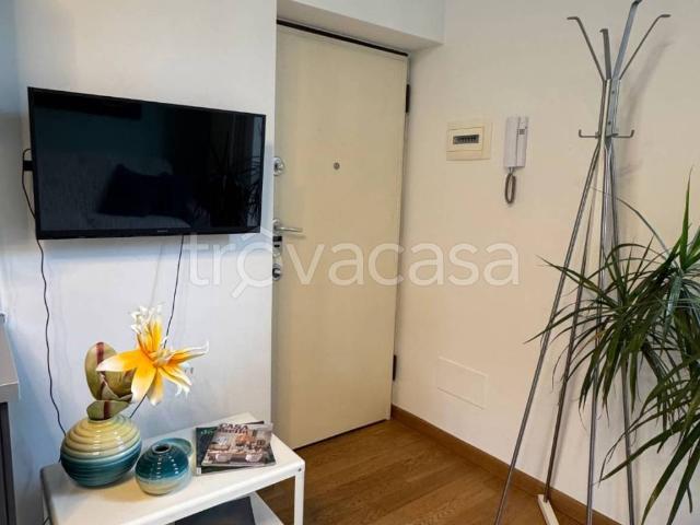 Appartamento in in affitto da privato a Milano via Saverio Griffini, 11, da privato, lavatrice, lavastoviglie TrovaCasa