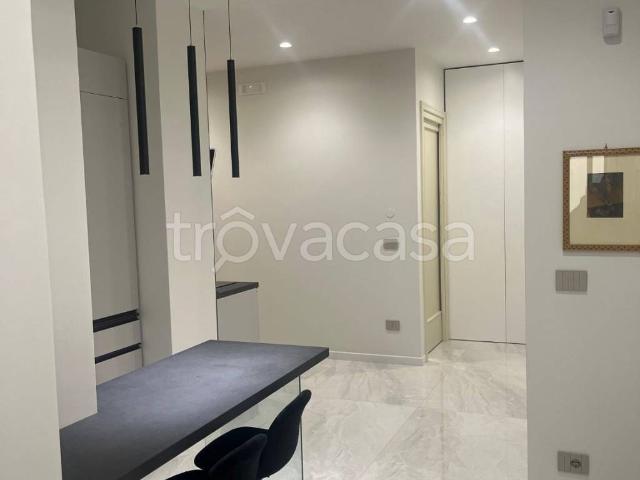 Appartamento in in affitto da privato a Milazzo via Colonnello Francesco Bertè, 15, arredato, terrazzo, da privato TrovaCasa