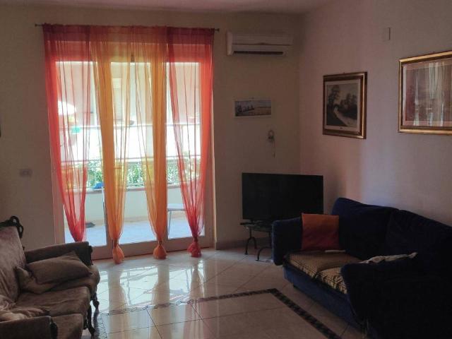 Appartamento in in affitto da privato a Milazzo via Onorevole Santi Recupero, 23, arredato, da privato, video citofono TrovaCasa