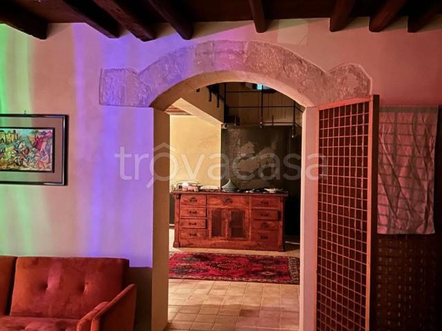 Appartamento in in affitto da privato a Noto via Giuseppe Garibaldi, 29, da privato, ristrutturato, centrale TrovaCasa