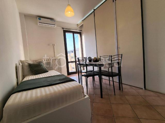 Appartamento in in affitto da privato a Novara via Gian Battista Ploto, 3, arredato, terrazzo, da privato TrovaCasa