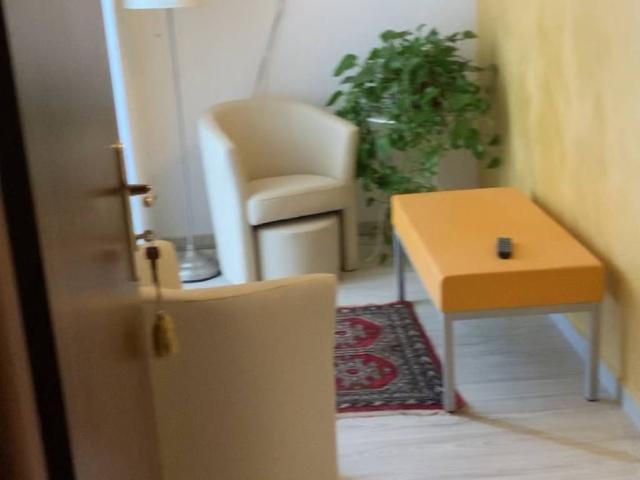 Appartamento in in affitto da privato a Nola via San Pietro, 24, da privato, lavatrice, aria condizionata TrovaCasa