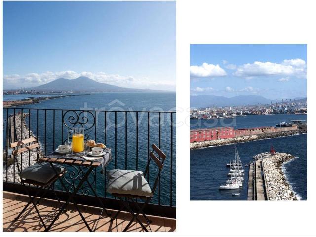 Appartamento in in affitto da privato a Napoli via Cesario Console, 3, box, da privato, immobile di prestigio TrovaCasa