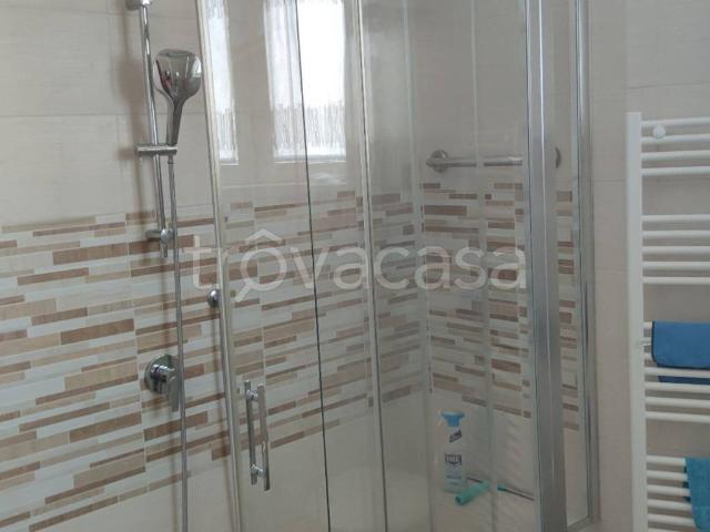 Appartamento in in affitto da privato a Napoli via Consalvo, da privato, doppia esposizione, ristrutturato TrovaCasa