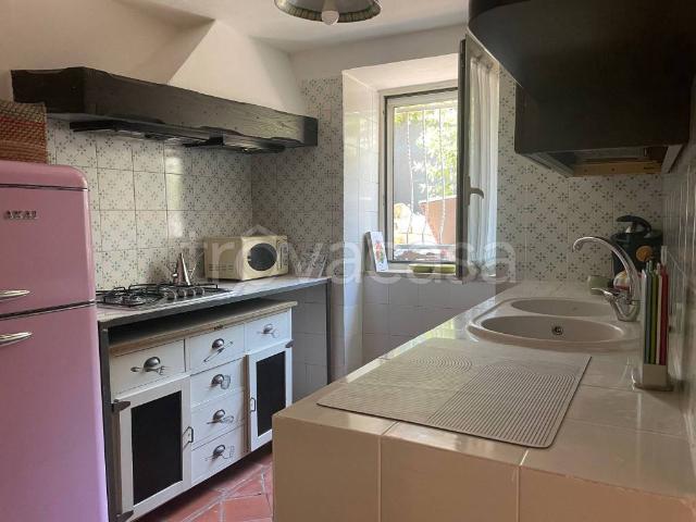 Appartamento in in affitto da privato a Napoli via Marechiaro, 128, da privato TrovaCasa