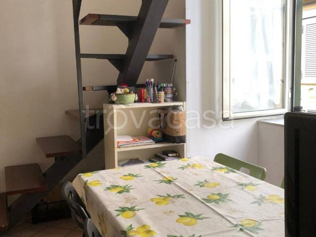 Appartamento in in affitto da privato a Napoli via Mezzocannone, 109, da privato TrovaCasa