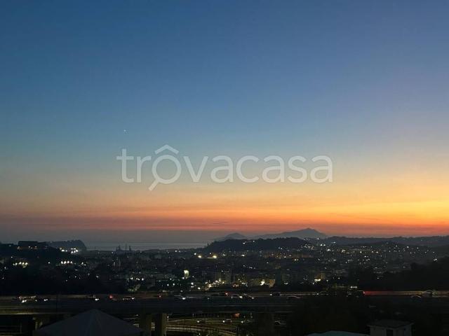 Appartamento in in affitto da privato a Napoli via Pigna, 99, da privato, luminoso, balcone TrovaCasa